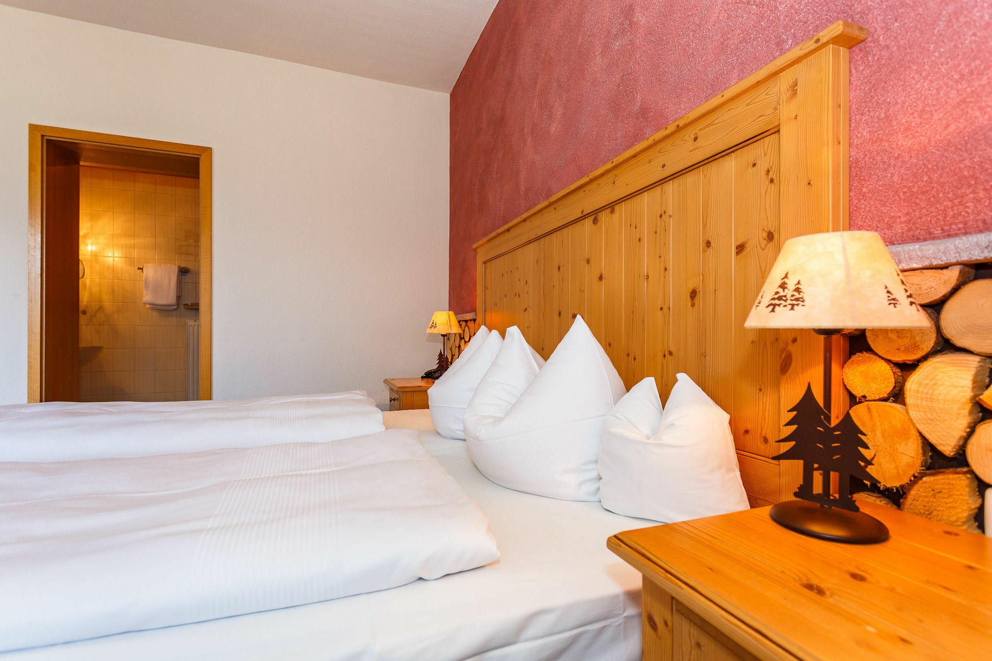 Landkomforthotel Panorama & Restaurant Bella Vista Garmisch-Partenkirchen Eksteriør billede